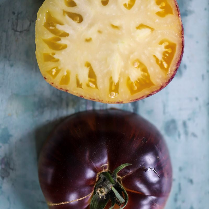 Mørke, brune, purpur, indigo og svarte tomater